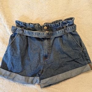 Cute High Waist Shorts With Belt